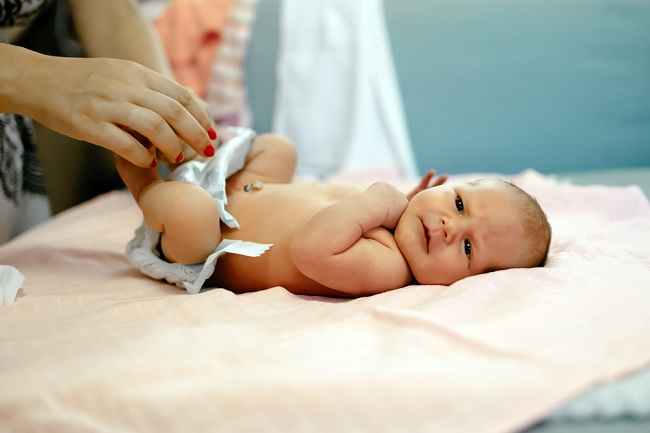 Tips Cara Mengatasi Bab yang Keras Pada Bayi